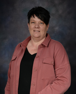 Lynn Strate 264X325